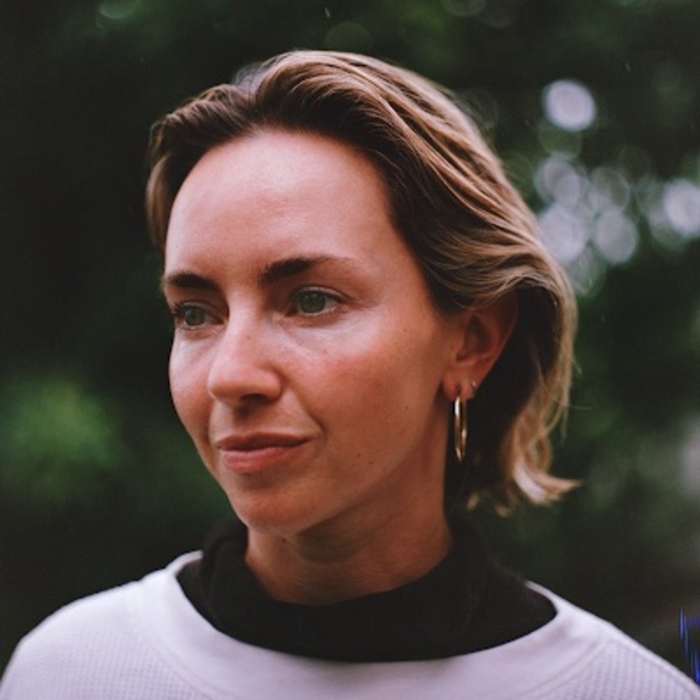 Meet your Posher, Avery